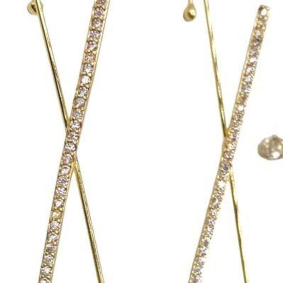 Set of 2 Gold tone ear pin cuff earrings bundle - Picture 2 of 6